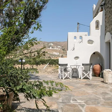 Peratsi Stone Mansion * Agkidia