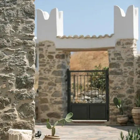 Peratsi Stone Mansion
